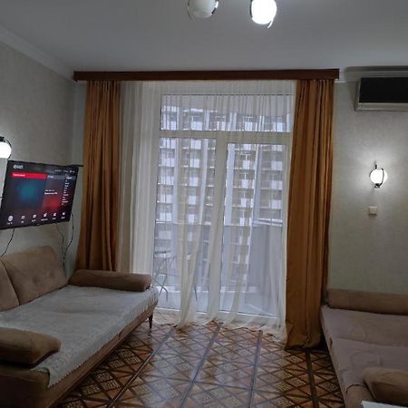Apartment On Sherif Khimshiashvili Street 15B Batum Dış mekan fotoğraf