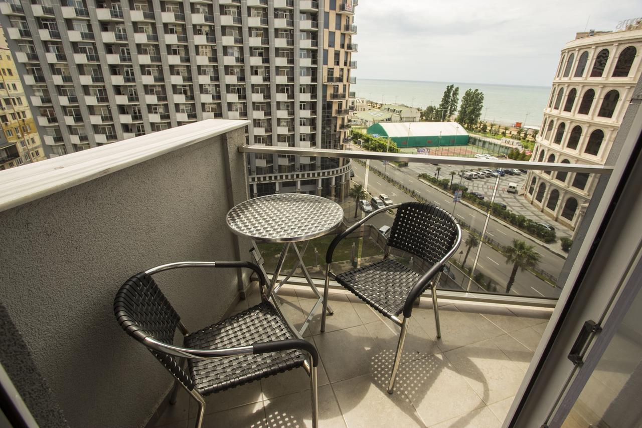 Apartment On Sherif Khimshiashvili Street 15B Batum Dış mekan fotoğraf