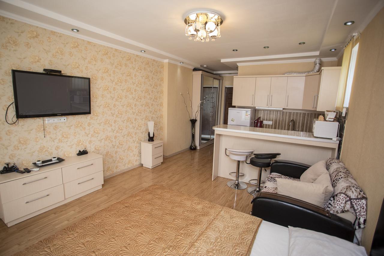 Apartment On Sherif Khimshiashvili Street 15B Batum Dış mekan fotoğraf